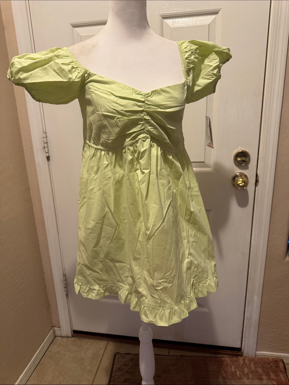 Motherhood Light Lime Puff Sleeve Ruffle Top